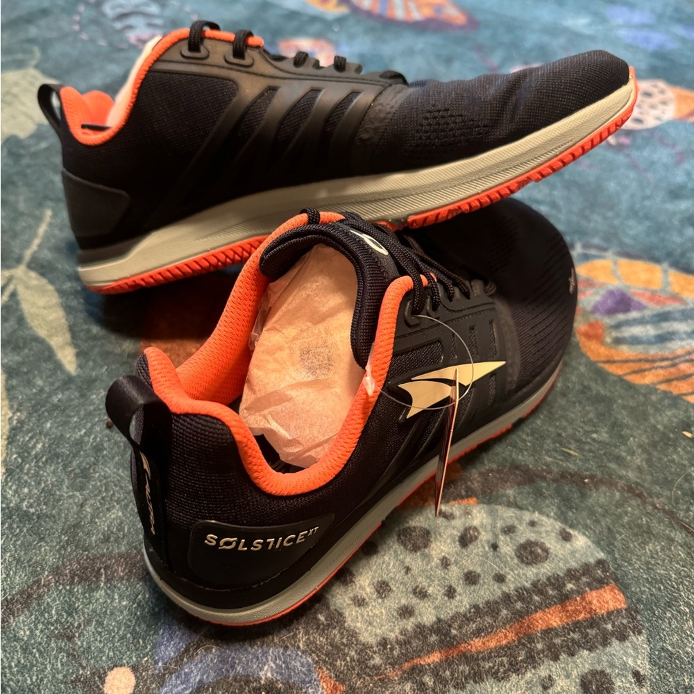 Altra Women’s Solstice XT Running Athletic Shoes NEW Size 8.5